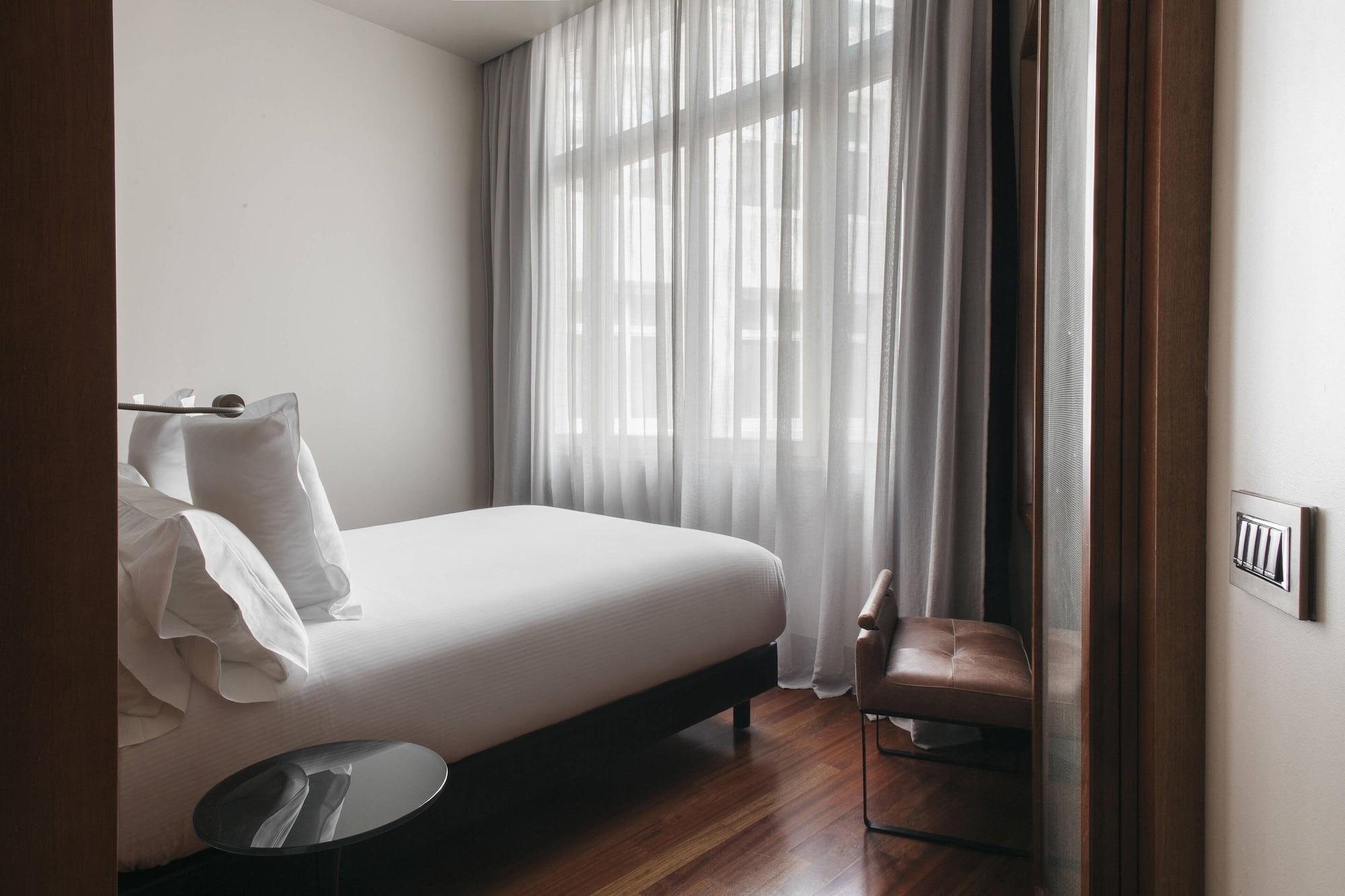 Banke Opera, Autograph Collection Hotel Paris