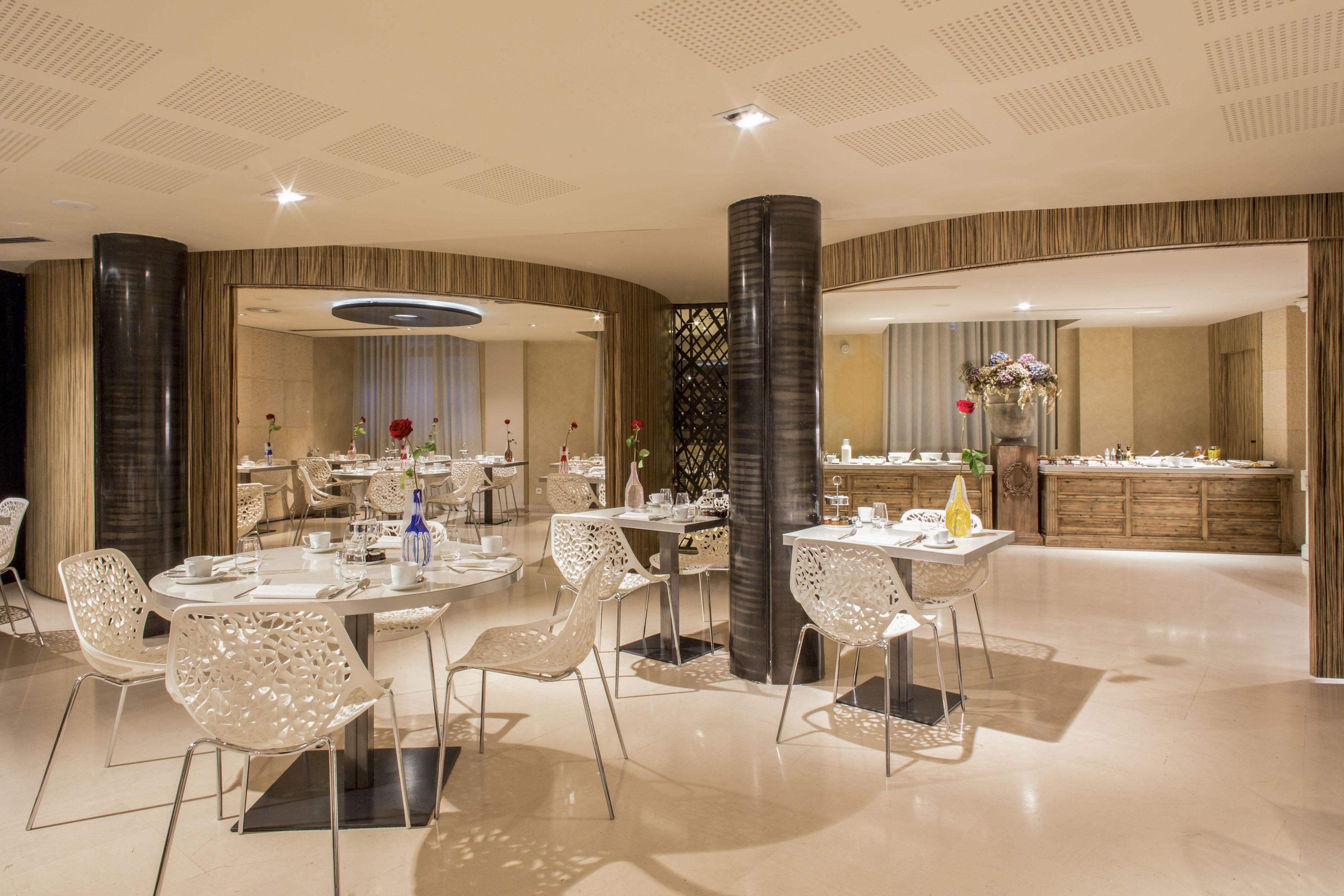 Banke Opera, Autograph Collection Hotel