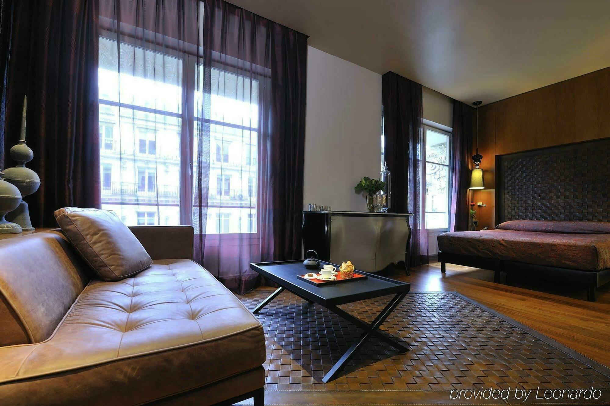 Banke Opera, Autograph Collection Hotel