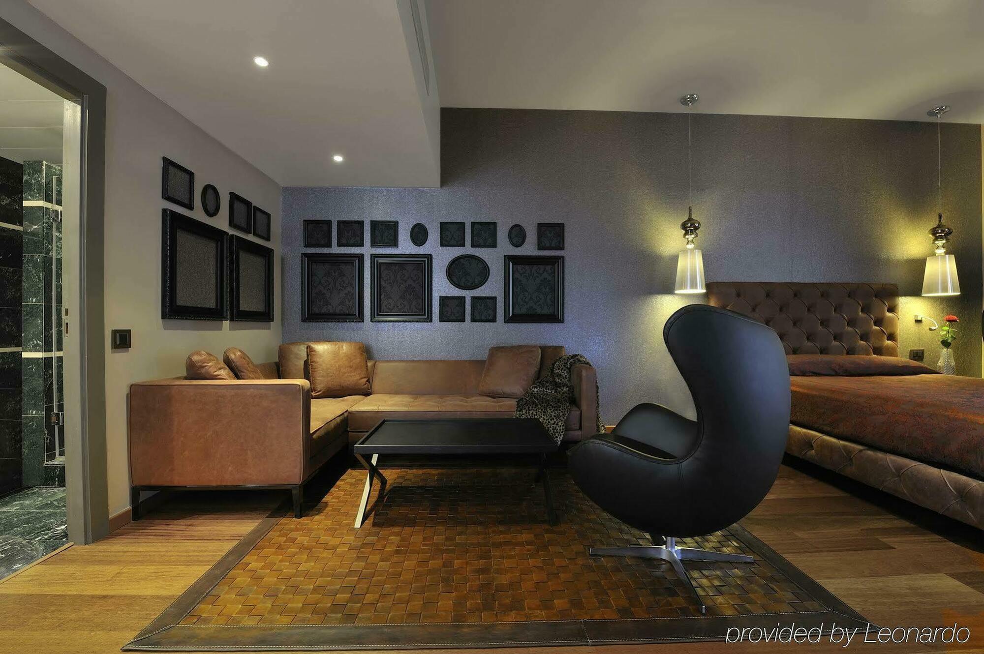 Banke Opera, Autograph Collection 5* Paris