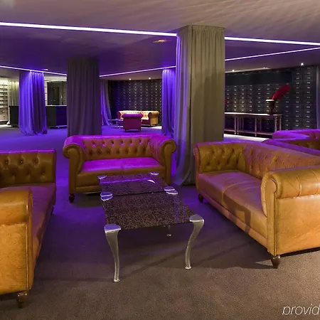 Banke Opera, Autograph Collection Hotel Parigi