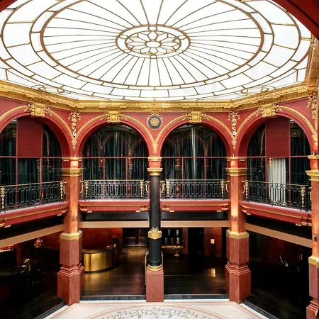 Banke Opera, Autograph Collection 5* Parigi