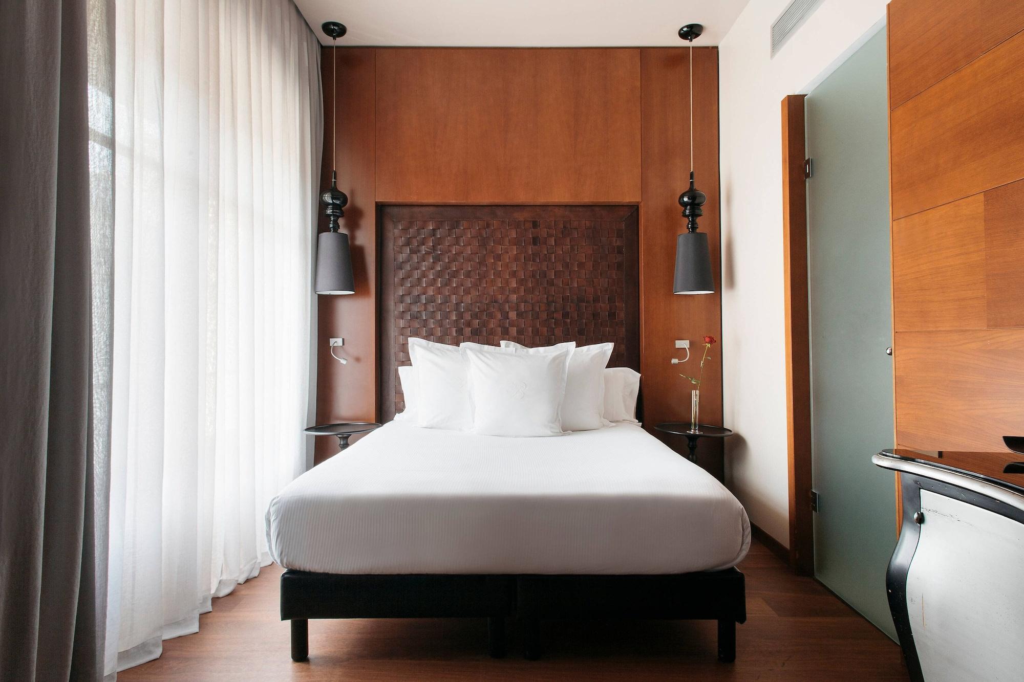 Hotel Banke Opera, Autograph Collection