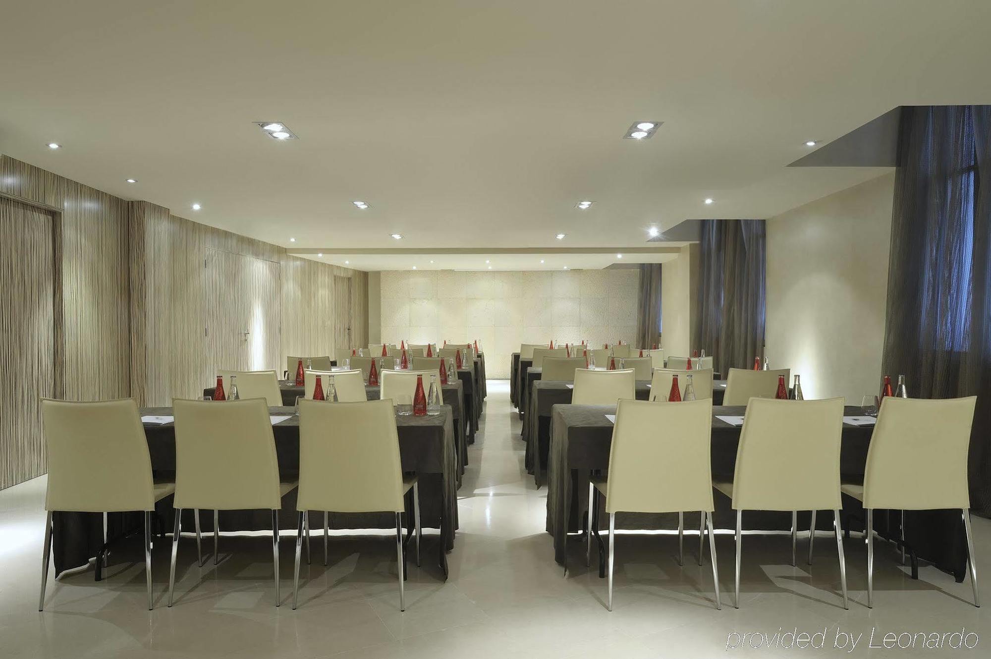 Banke Opera, Autograph Collection