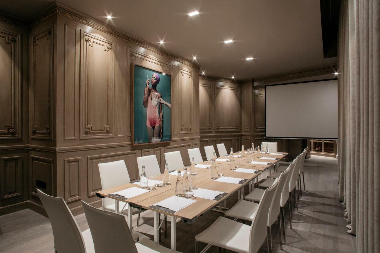 Banke Opera, Autograph Collection Hotel