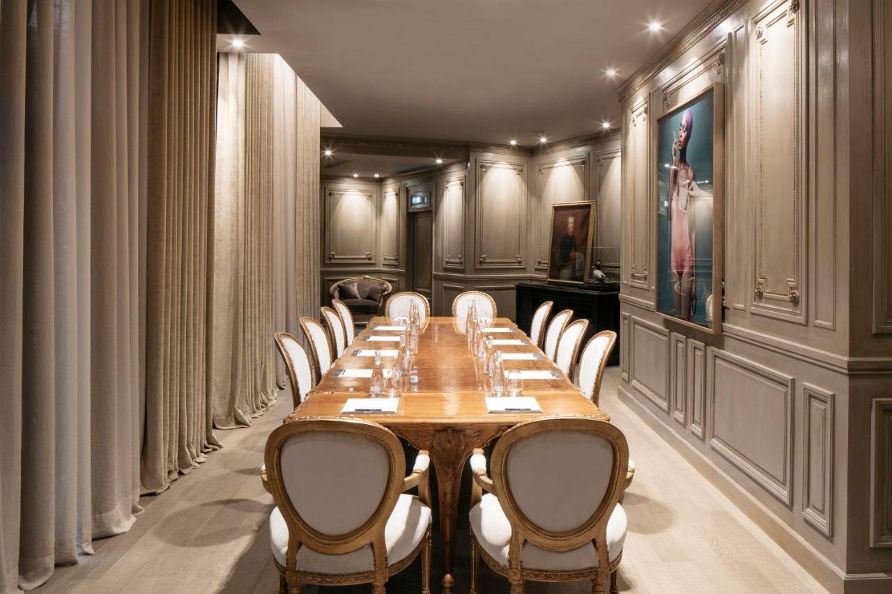 Banke Opera, Autograph Collection 5*